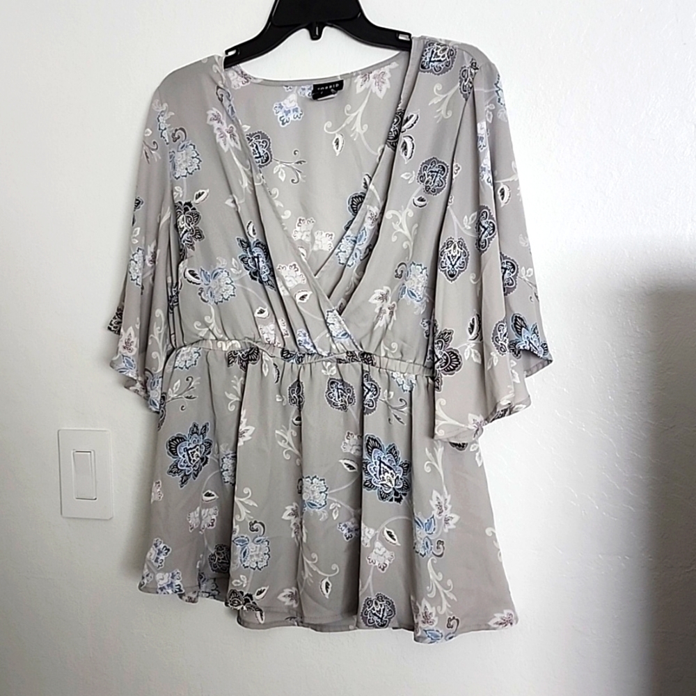 Floral print blouse
